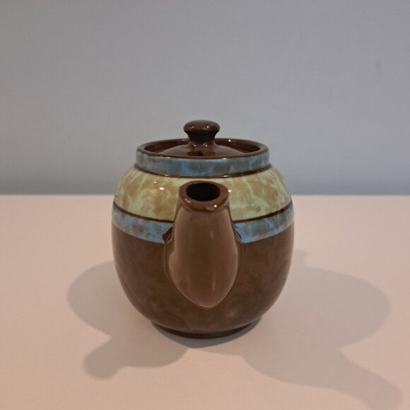 Vintage Sadler Staffordshire, England Brown Betty Glazed Single Serve Teapot - Picture 4 of 15